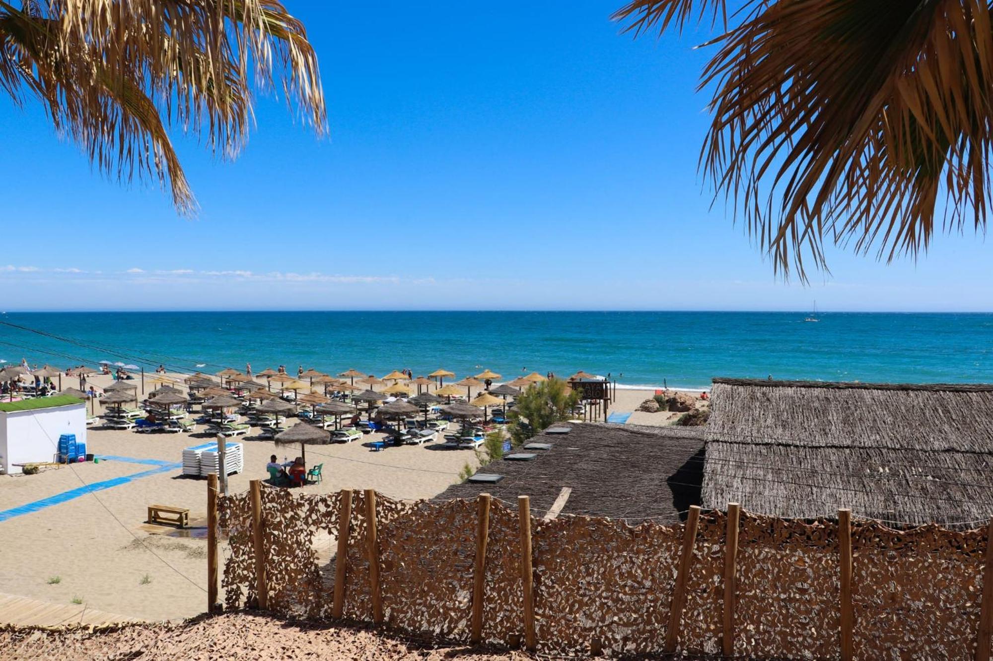 Fantastic Apartment In The Wave Just Steps From Carvajal Beach - Pool And Free Parking Фуэнхирола Экстерьер фото